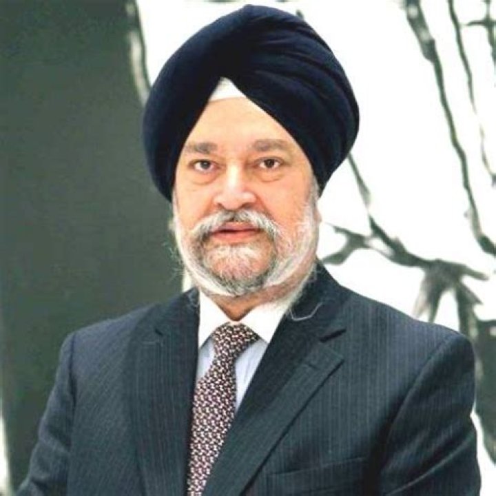 Hardeep Singh Puri: Wiki, Bio, Age, Family, Career, Wife, Net-Worth