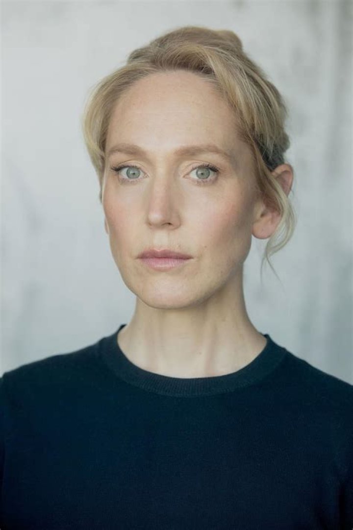 Hattie Morahan Biography