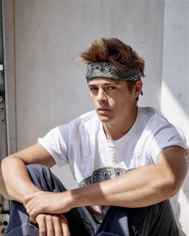Henry Eikenberry - Bio, Age, Career, Height, Net Worth, Facts
