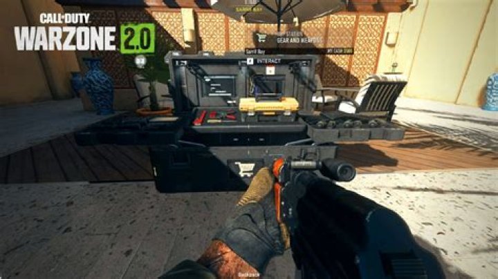 Hilarious Warzone bug literally turns a player's head into a gun