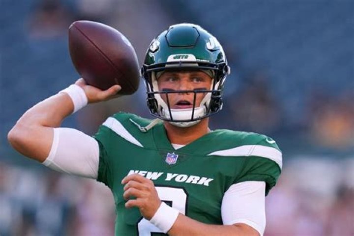 Hilarious Zach Wilson fantasy football team names 