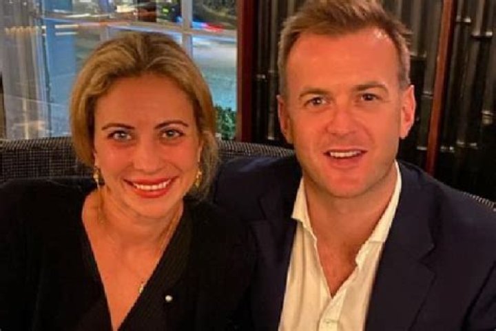 Holly Branson Age, Wiki, Wedding Husband, Net Worth, Twins, Biography