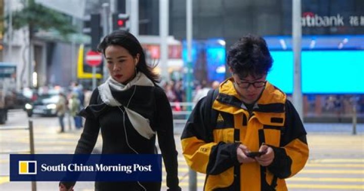 Hong Kong Observatory issues cold weather warning with temperatures forecast to drop further ahead of Lunar New Year