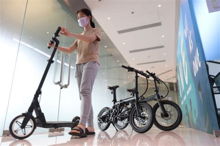 Hong Kong’s rules for allowing e-scooters on designated tracks are too strict, users say