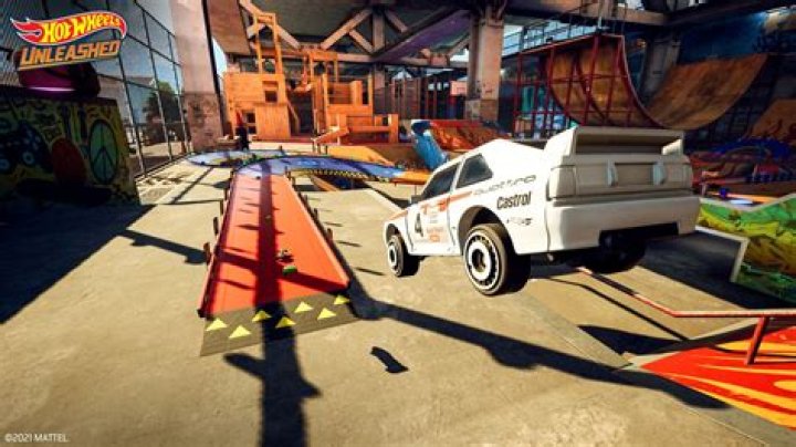 Hot Wheels Unleashed combines arcade-style toys with sim-racing action