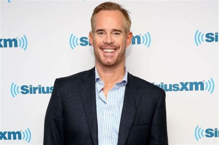 How Old Is Joe Buck? Age, Bio, Wiki, Career, Salary, Achievements & More