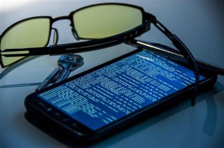 How the Android.Spy.4498 Trojan Steals Your WhatsApp Data (and How to Beat It)