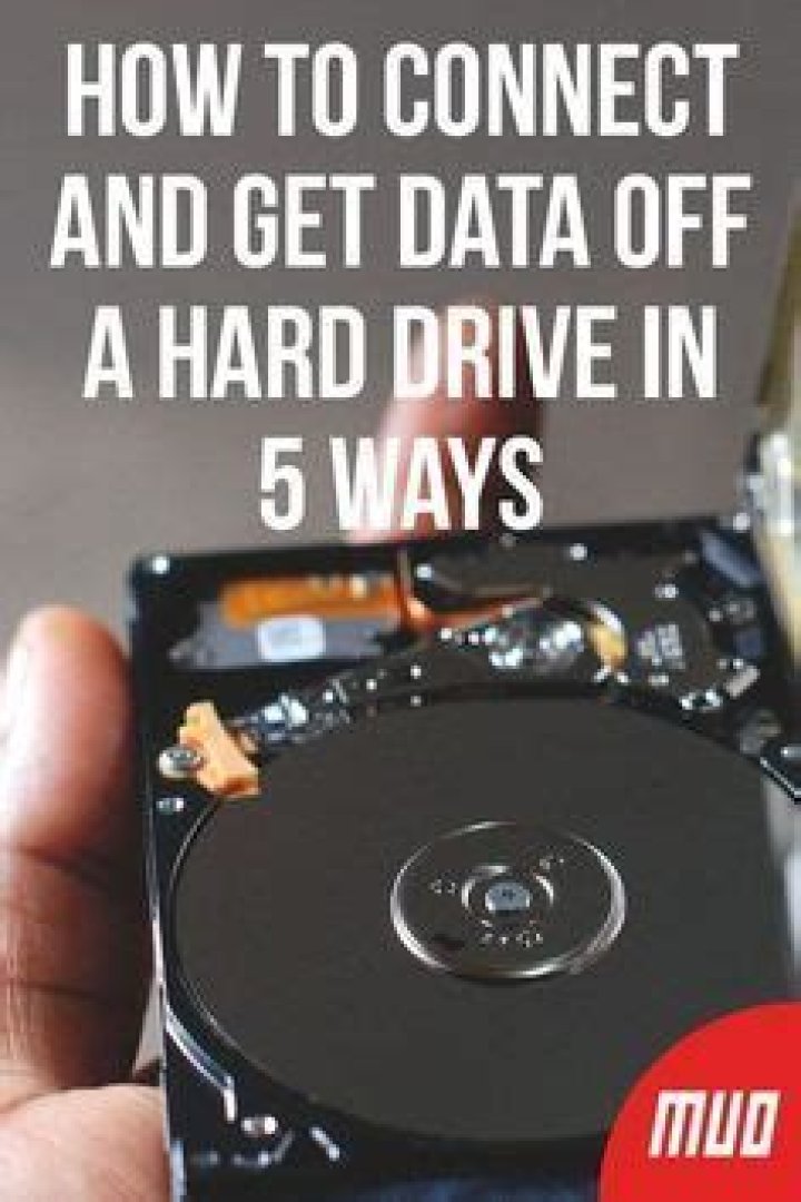 How to Connect and Get Data Off a Hard Drive With These 6 Methods