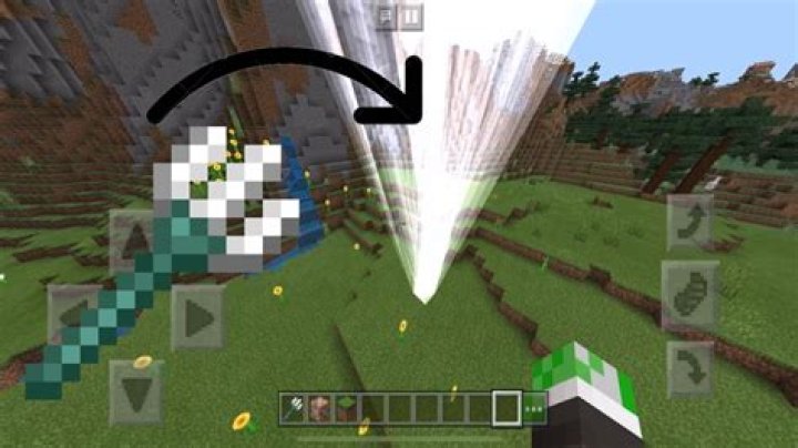 How to make a lightning trident in Minecraft