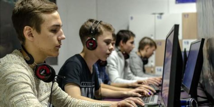 How To Organize an Awesome LAN Party