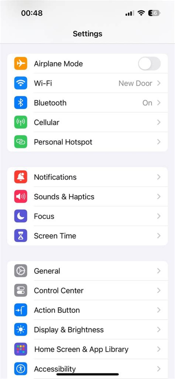 How to Remove the Silent Bell Icon on the iPhone 15 Pro