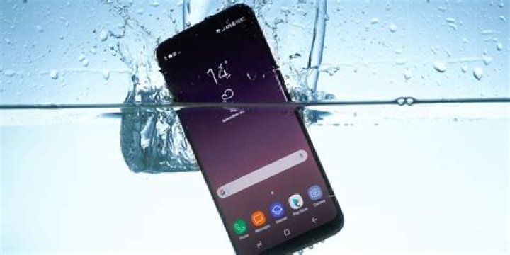 How to Save a Phone or Tablet Dropped in Water