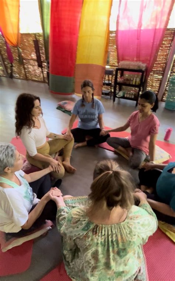 How women’s healing circles support well-being in a safe and gentle space without judgment