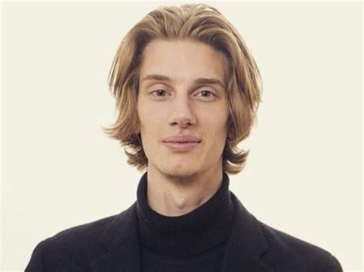 Hugues Huet Fils De Jacqueline Huet