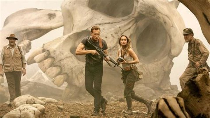 I Need Everyone to Remember How Hot Tom Hiddleston and Brie Larson Are in ‘Kong: Skull Island’