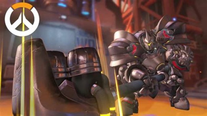 Incredible Overwatch trick lets Reinhardt bunny hop with Earthshatter
