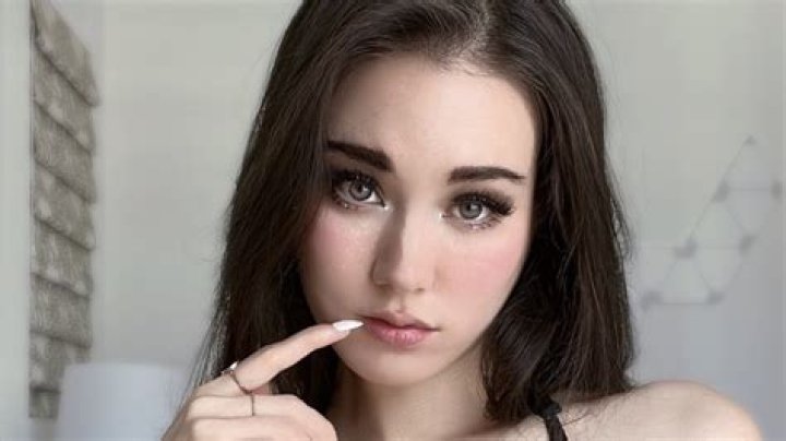 Indiefoxx's Twitch ban for ASMR streams ends after just three days