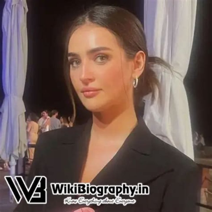 Ines Tazi: Wiki, Bio, Age, Perfect Match, Net Worth, Birthday, Model