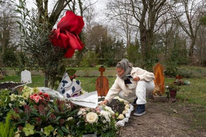 Inhumation De Nahel