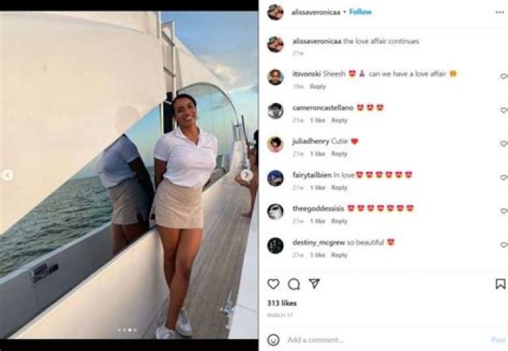 Instagram, Ex-husband, Age, Birthday, Job!