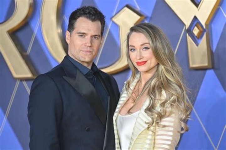 Is Henry Cavill Married To Girlfriend Natalie Viscuso? Wife Wikipedia