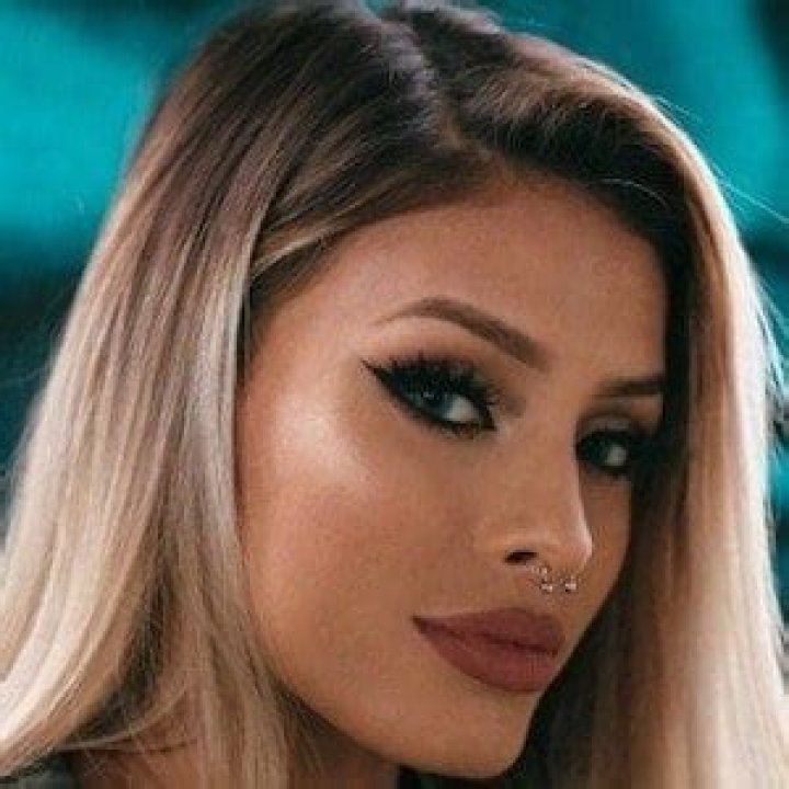 Isabel Bedoya - Bio, Age, Height, In Relation, Nationality, Career, Wiki