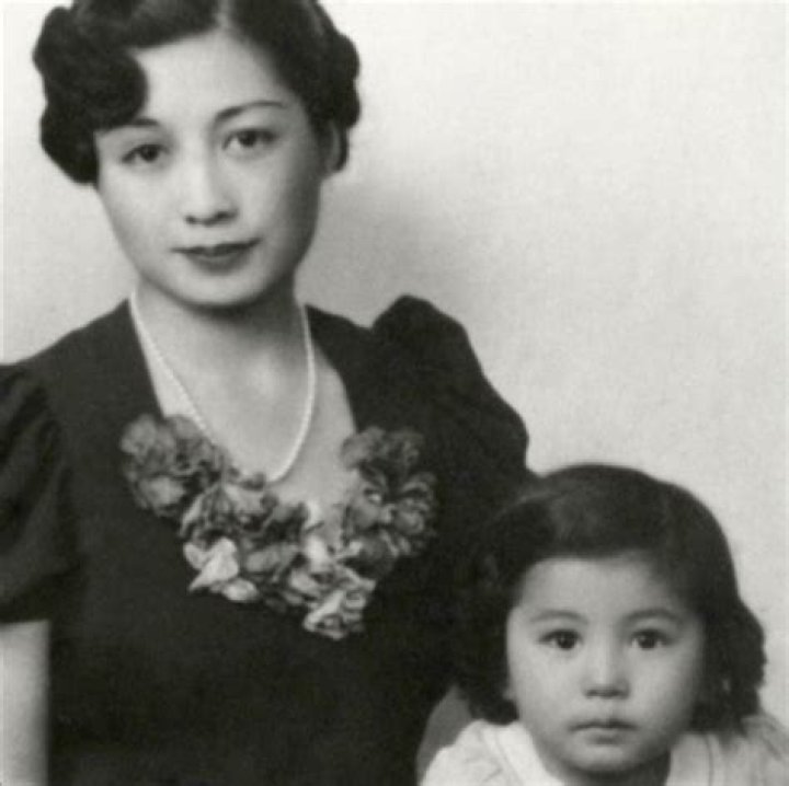 Isoko Ono: Who is Yoko Ono's mother?