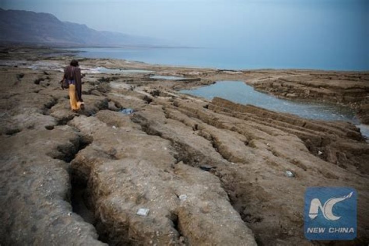 Israel alarms Dead Sea water level shrinking fast - Xinhua