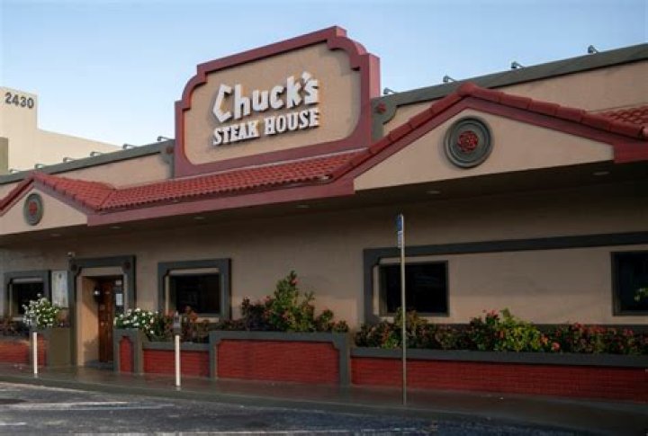 	‘It’s a total disaster’: Chuck’s Steak House in Fort Lauderdale shuts down after 46 years	