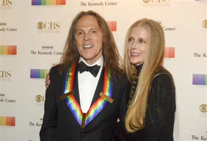 Jean Cromie: Truth About Timothy B. Schmit's Wife