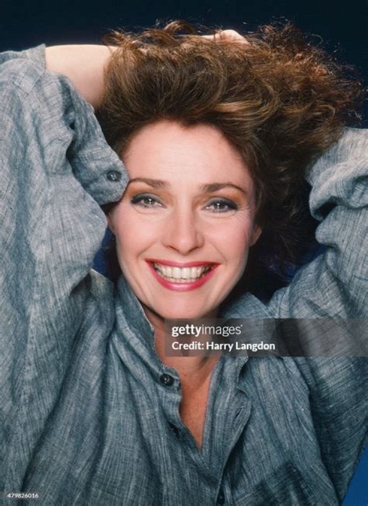 Jennifer O’Neill - Bio, Age, Net Worth, Height, Married, Nationality, Body Measurement, Career