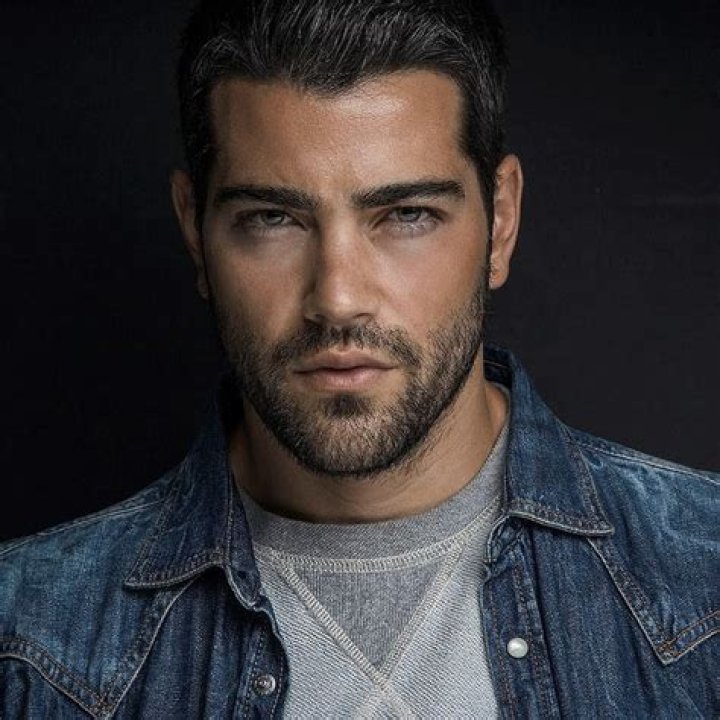 Jesse Metcalfe Biography
