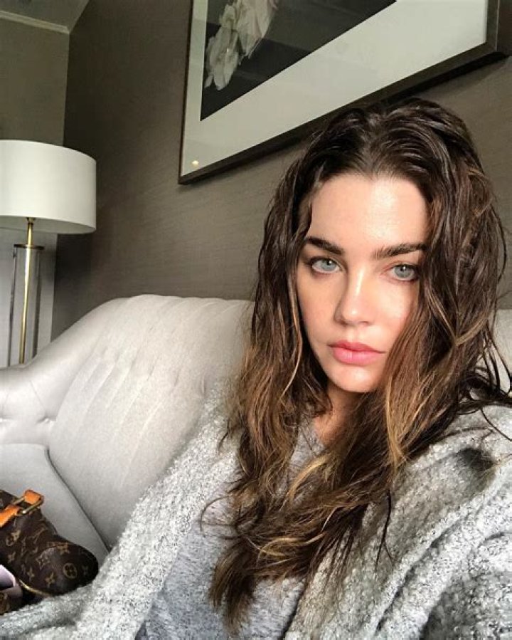 Jillian Murray’s Biography — Her Age, Parents, And Siblings