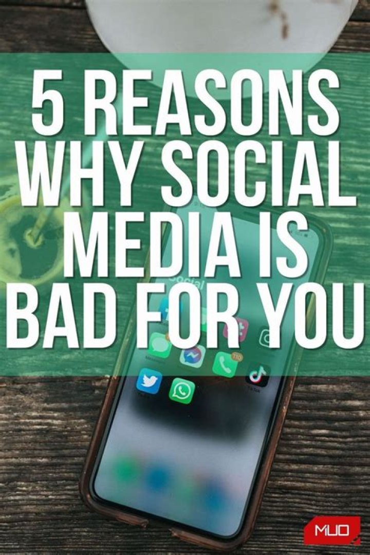 Joe Rogan and Kevin Hart explain why social media is bad for you
