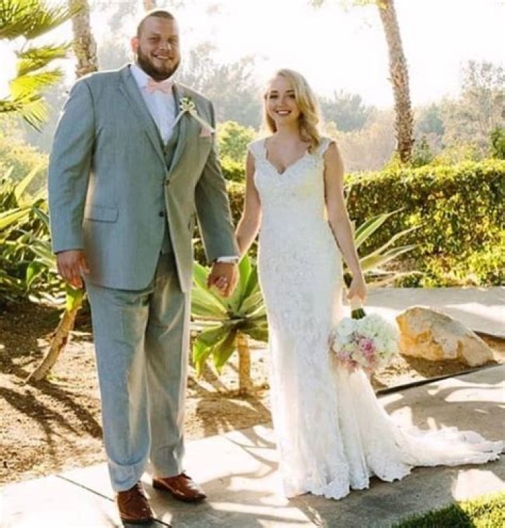 Joel Bitonio - Bio, Age, Height, Net Worth, Facts, Nationality
