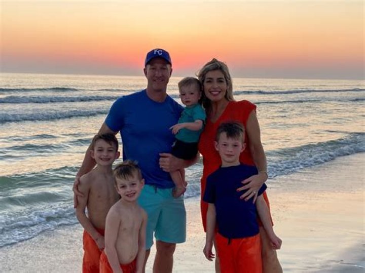 John Oakey Bio, Age, Height, Wife, Salary, Net Worth KETV