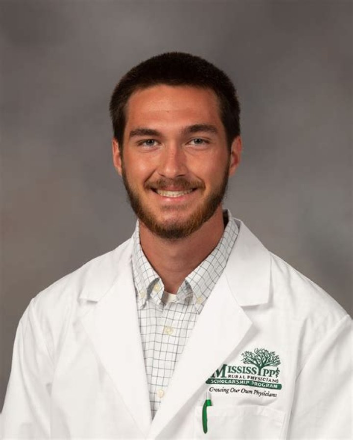 Jones College graduate earns a spot in the MS Rural Physicians Scholarship Program | JC News