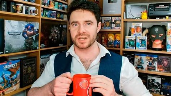 Josh Strife Hayes: Wiki, Bio, Age, Height, Career, Net Worth