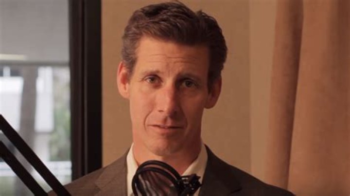 Kai Ryssdal Bio, Age, Height, Wife, Salary, Net Worth, Marketplace