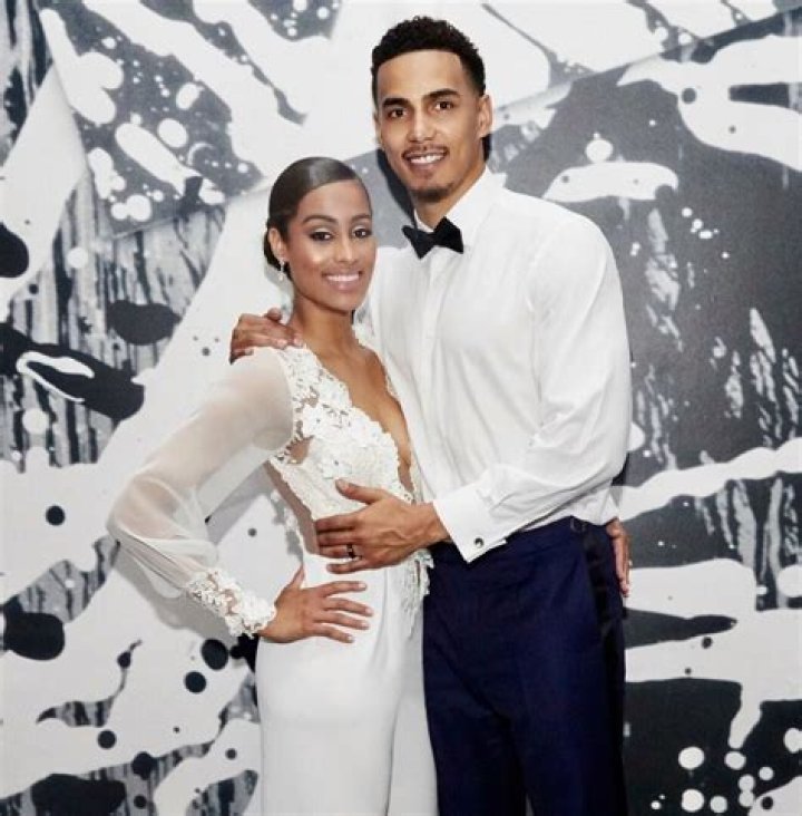 Kairy Lopez: Wiki (Instagram Star), Bio, Age, Career, Husband, Net Worth