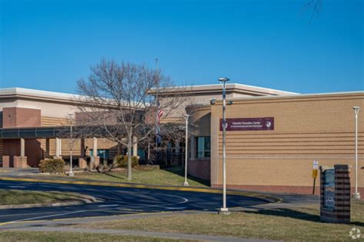 Kaposia Education Center - South Saint Paul