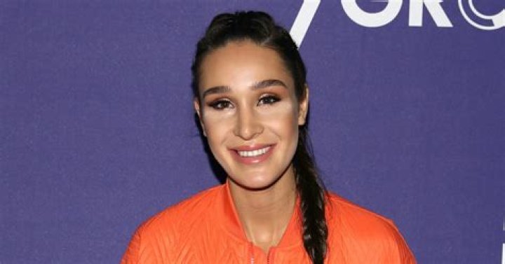 Kayla Itsines Net Worth 2024