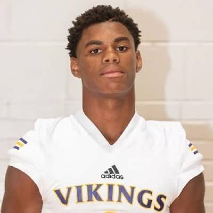 Keon Coleman - Bio, Age, Height, Single, Nationality, Body Measurement, Career