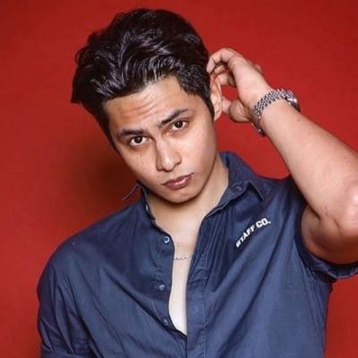 Kiko Estrada - Bio, Age, Height, Net Worth, Facts, Nationality