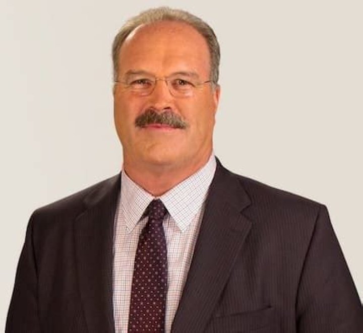 Kim Bokamper Bio, Age, Height, Wife, Salary, Net Worth, WFOR-TV News
