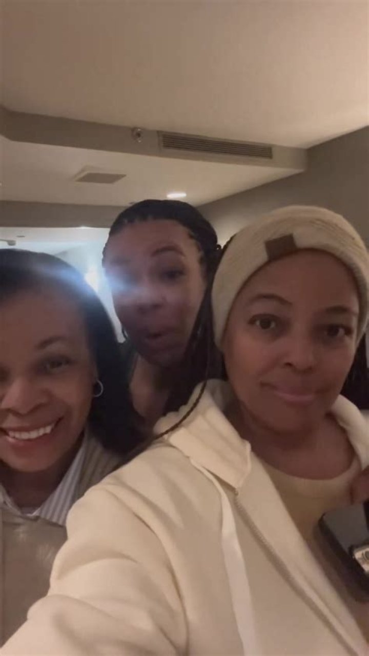 KIM FIELDS HANGS WITH HER LITTLE MEN