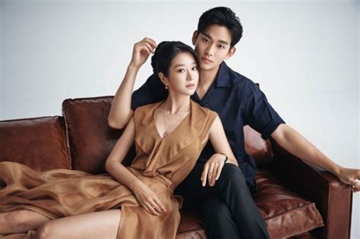 Kim Yeji Relationship: Exploring The Love Life Of The Rising Star