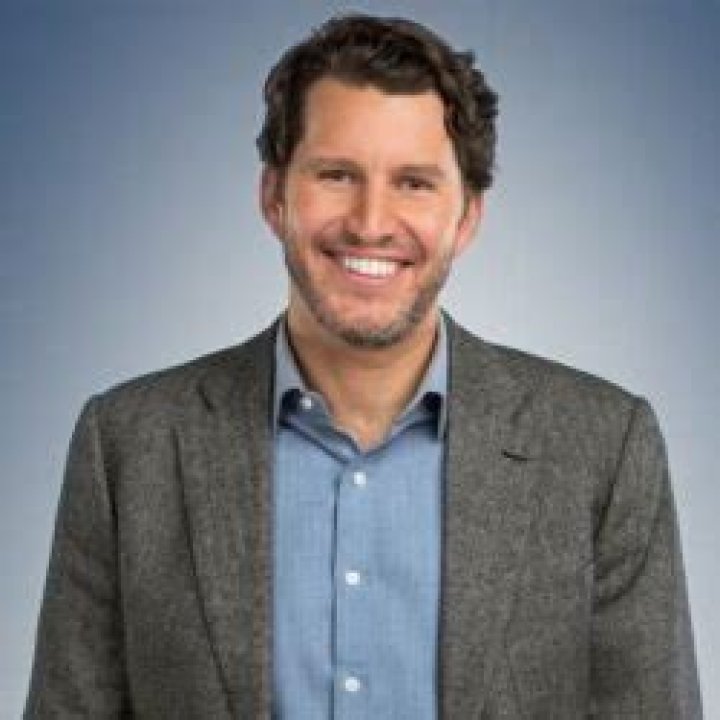 Kris Pickel Wiki, Age, Husband, Salary, Bio, Height, Married【 Anchor 】
