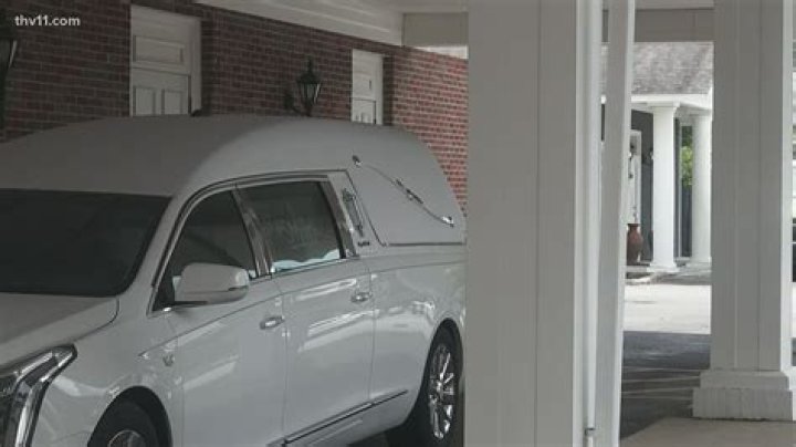 	L. BENTON, FUNERAL HOME OWNER	