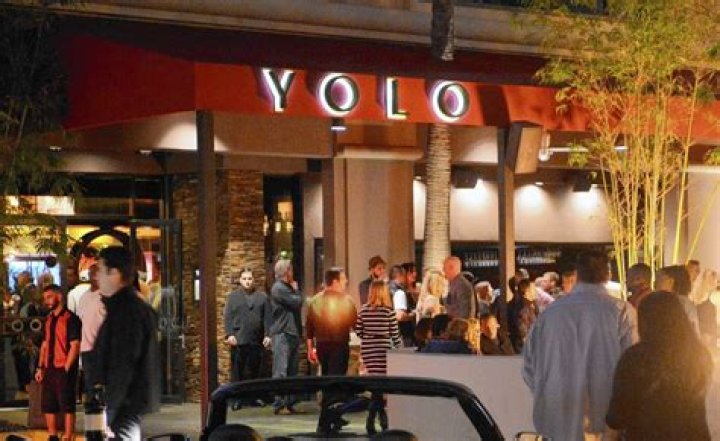 	Ladies’ night guide: Free bubbly and beer for you and your gal pals	